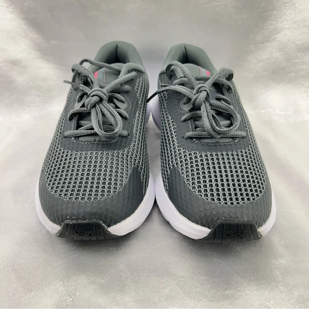 Under Armour Woman’s Sneakers - Picture 8 of 9